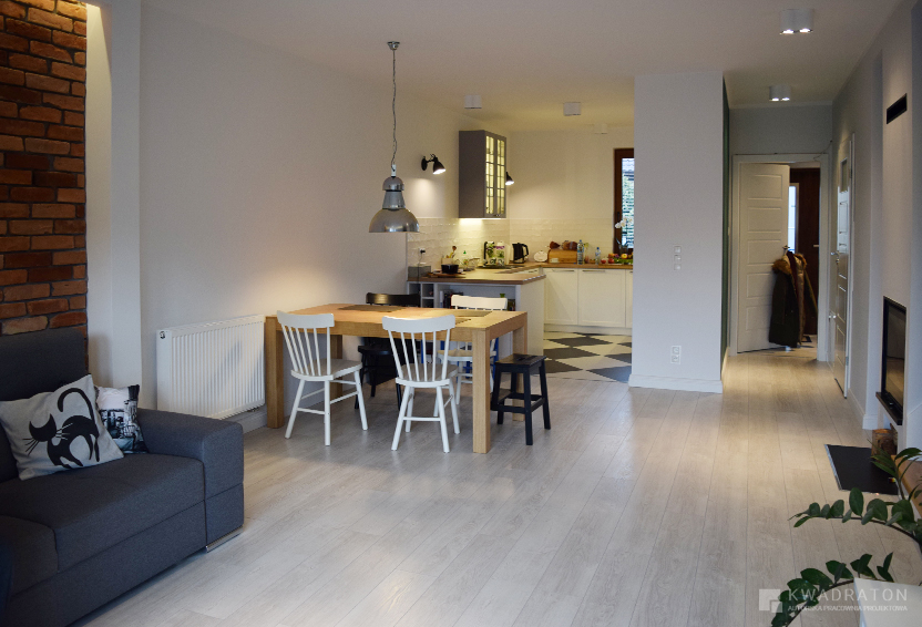 kwadraton-wnetrze-styl-loftowy-salon